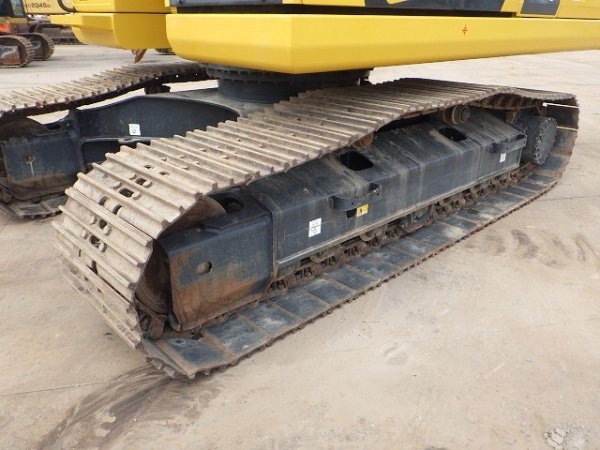 KOMATSU PC200-11 ★ Excavator ★ 700G, ROPS CAB, SLOPE BKT, ARM CRANE, A/C, MULTI - Image 13