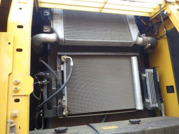 KOMATSU PC200-11 ★ Excavator ★ 700G, ROPS CAB, SLOPE BKT, ARM CRANE, A/C, MULTI - Image 39