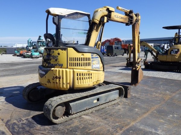 KOMATSU PC30UU-5 ★ Mini Excavator ★ 300R, CNP, BLADE, EPA - Image 6