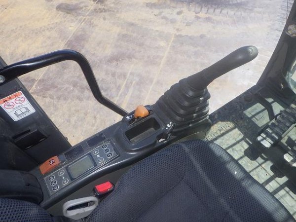 SUMITOMO SH200-7 ★ Excavator ★ 600F, ROPS, 5-Piping, A/C, EPA, Multi, Skelton Bucket, A-Lock - Image 60