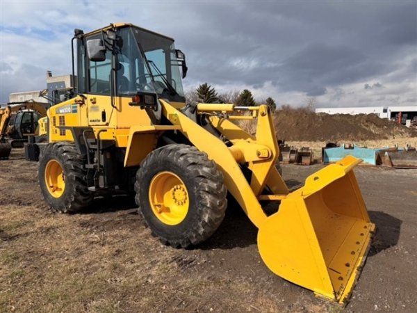 KOMATSU WA100-6 ★ Loader(Crawled/Wheeled) ★ CAB, BKT, A/C, 13,054km - Image 4