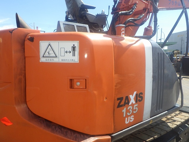 HITACHI ZX135US-3 ★ Excavator ★ 510G、Blade, Piping, Fixed CAB Riser, W/O Attachment