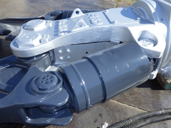 FURUKAWA VX235 ★ Parts & Attachment ★ Primary Crusher, for 0.7m3, w/Hoses - изображение 14