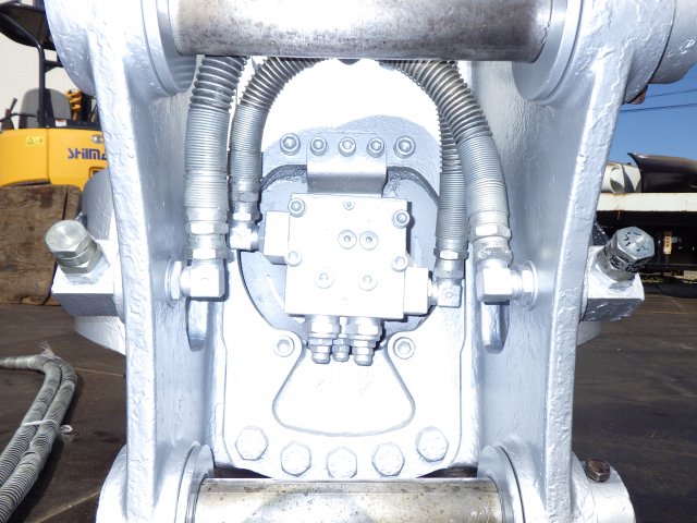 FURUKAWA VX235 ★ Parts & Attachment ★ Primary Crusher, for 0.7m3, w/Hoses