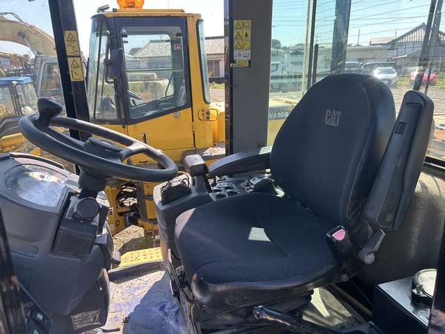 CAT 928G ★ Loader(Crawled/Wheeled) ★ CAB, BKT, ODO:10,955km