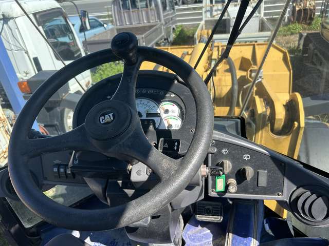 CAT 928G ★ Loader(Crawled/Wheeled) ★ CAB, BKT, ODO:10,955km