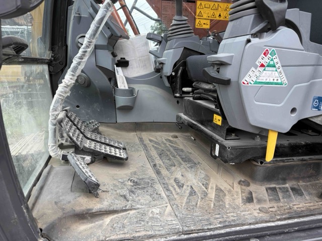 HITACHI ZX200LC-7 ★ Excavator ★ 800G, Arm Crane, A/C