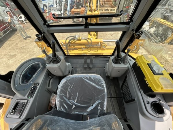 MASSIVE 3CX ★ Loader(Crawled/Wheeled) ★ Backhoe loader, CAB, Piping, Slide Arm, A/C, w/Breaker - Image 61