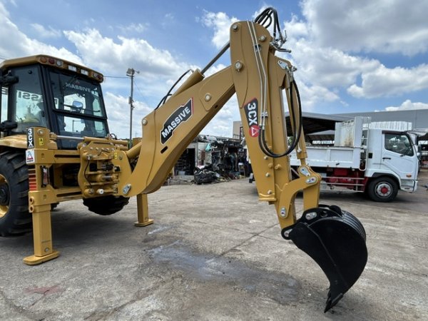 MASSIVE 3CX ★ Loader(Crawled/Wheeled) ★ Backhoe loader, CAB, Piping, Slide Arm, A/C, w/Breaker - Image 56