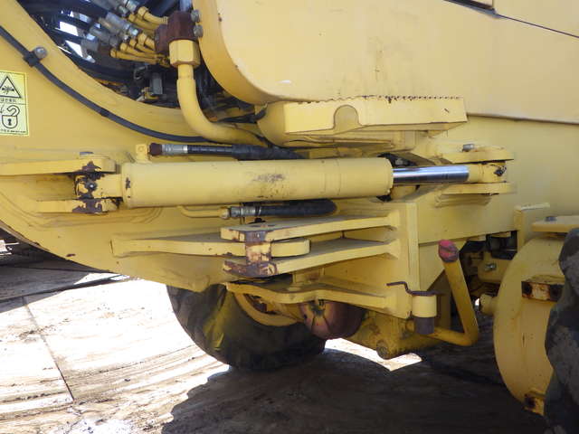 KOMATSU GD405A-3 ★ Road Equipment ★ CAB, Blade, SCARIFIER, A/C