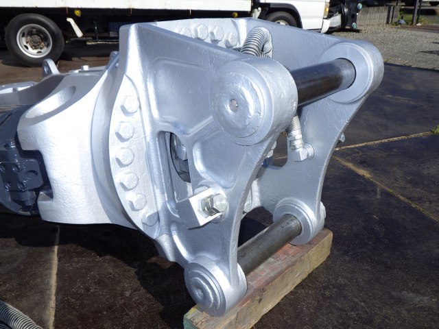 FURUKAWA VX235 ★ Parts & Attachment ★ Primary Crusher, for 0.7m3, w/Hoses