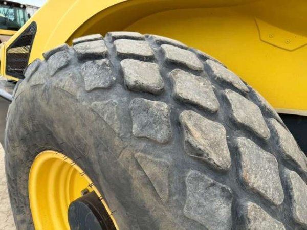 BOMAG BW211D-4 ★ Road Equipment ★ Vibration Roller, CAB - Image 70