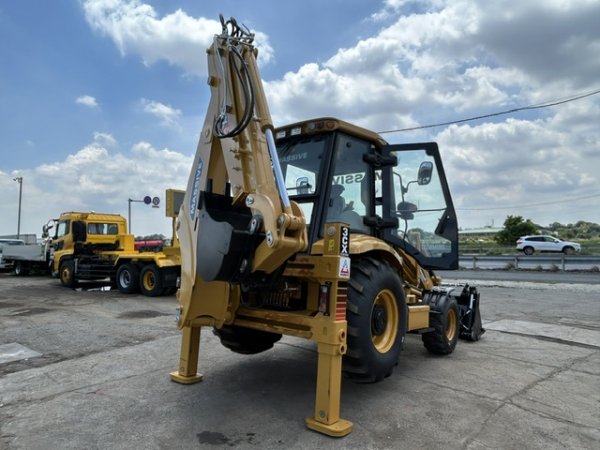 MASSIVE 3CX ★ Loader(Crawled/Wheeled) ★ Backhoe loader, CAB, Piping, Slide Arm, A/C, w/Breaker - Image 47