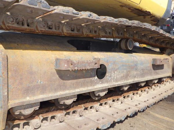 KOMATSU PC128UU-8 ★ Excavator ★ 500G+PAD, Blade, OffsetBoom, A/C, EPA - Image 29
