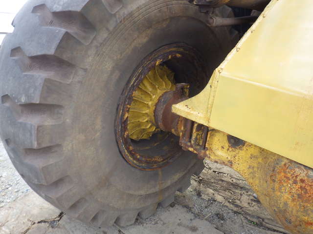 KAWASAKI 80ZV-2 ★ Loader(Crawled/Wheeled) ★ CAB, BKT, A/C, ODO:115,185km