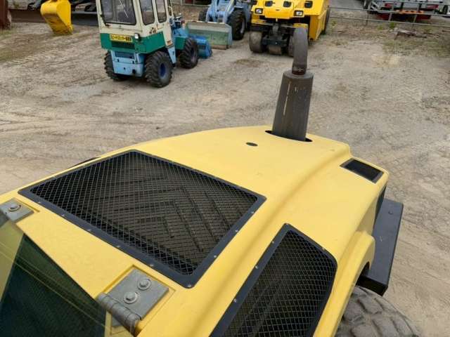 BOMAG BW211D-4 ★ Road Equipment ★ Vibration Roller, CAB