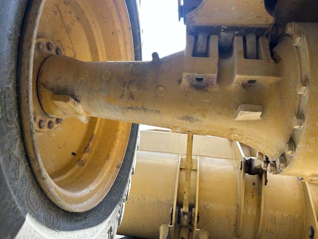 CAT 928G ★ Loader(Crawled/Wheeled) ★ CAB, BKT, ODO:10,955km