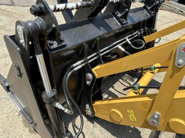 MASSIVE 3CX ★ Loader(Crawled/Wheeled) ★ Backhoe loader, CAB, Piping, Slide Arm, A/C, w/Breaker - Image 9