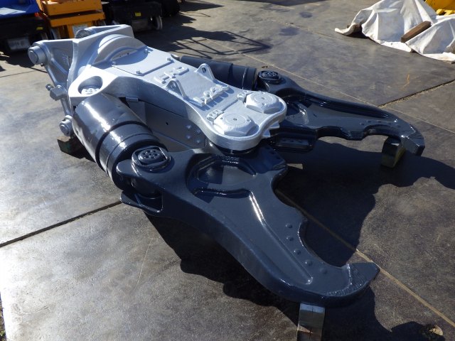 FURUKAWA VX235 ★ Parts & Attachment ★ Primary Crusher, for 0.7m3, w/Hoses