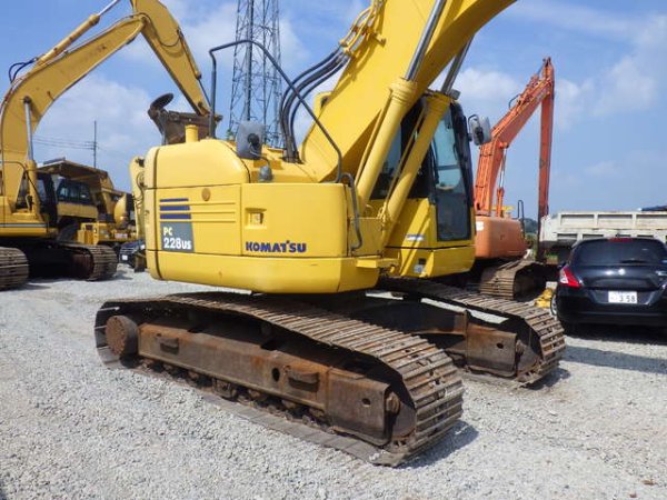 KOMATSU PC228US-8 ★ Excavator ★ G, Mesh BKT, A/C - Image 10