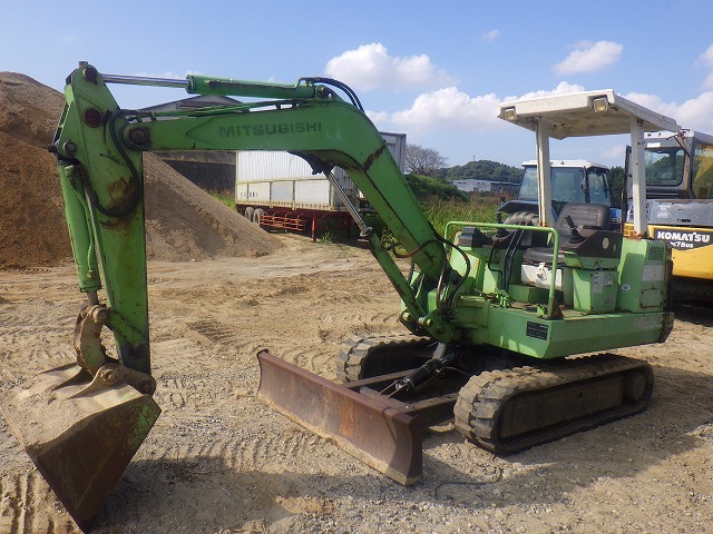 MITSUBISHI ME30 ★ Mini Excavator ★ 300R, SLOPE BKT, CNP, BLADE