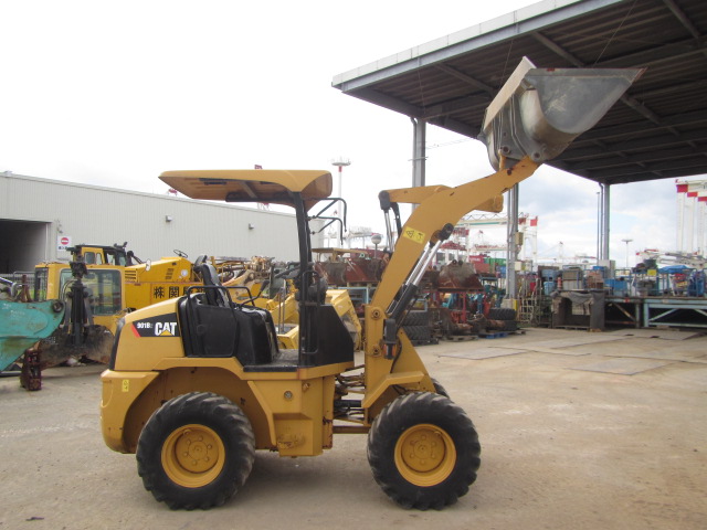 CAT 901B2 ★ Loader(Crawled/Wheeled) ★ CNP, BKT