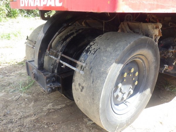 DYNAPAC CP201W ★ Road Equipment ★ Tire Roller - Image 9